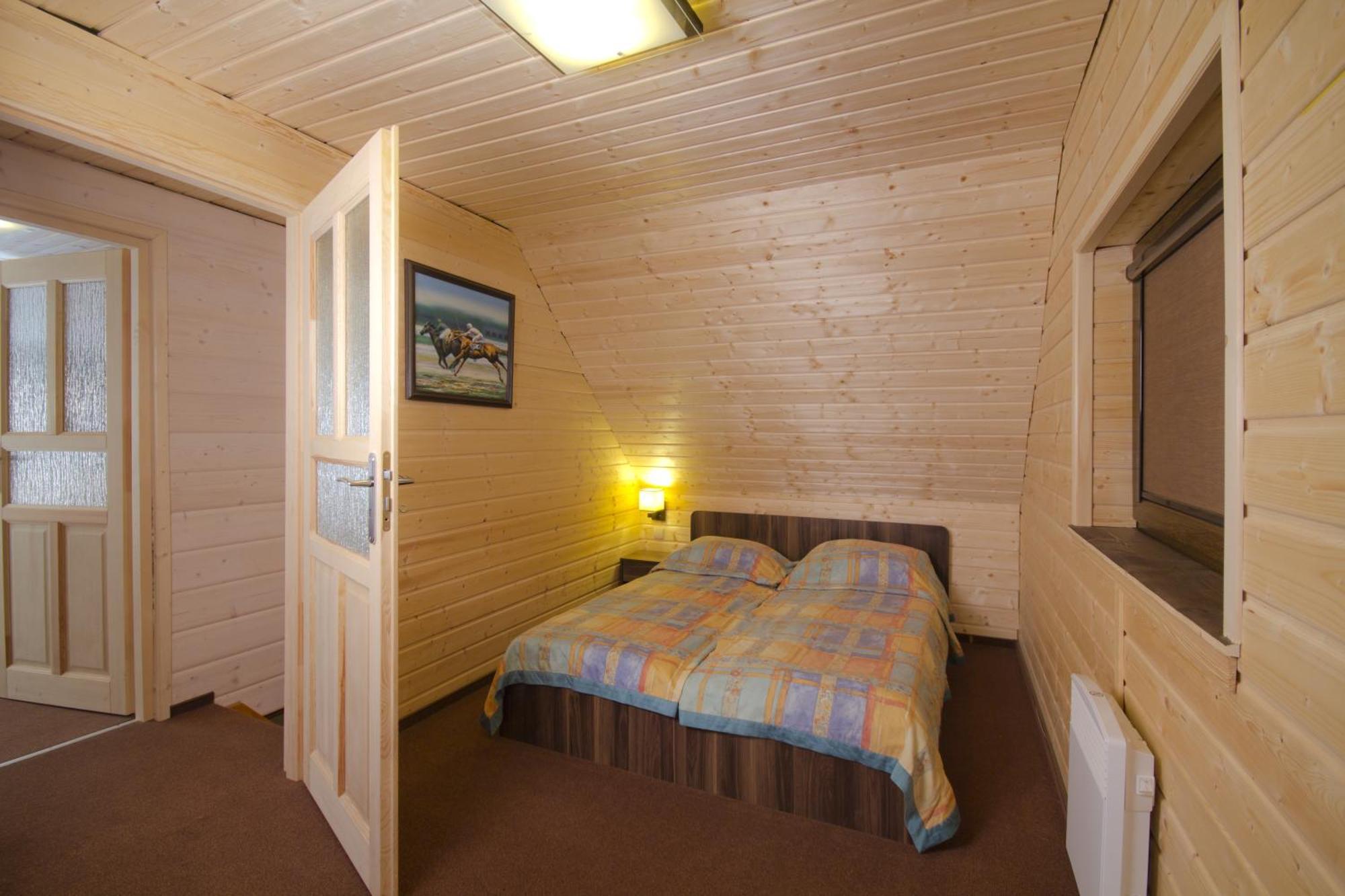Hotel Niedzwiadek Wdzydze Kiszewskie Habitación foto